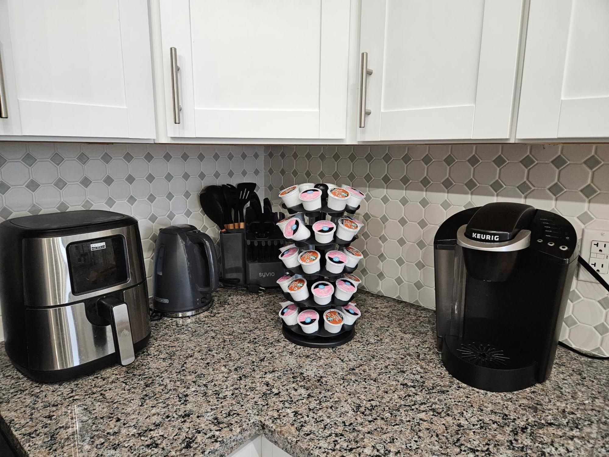 New 3Bd Home Near Downtown Indy インディアナポリス エクステリア 写真